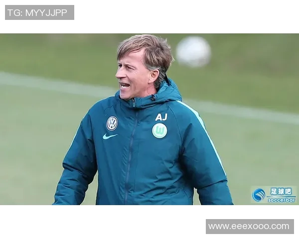 张姓足球明星的辉煌历程与成就揭秘